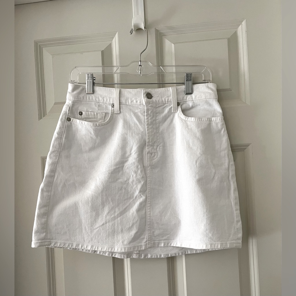 Women’s 7 For All Mankind White Denim Skirt Pockets Size 28 Cotton Spandex